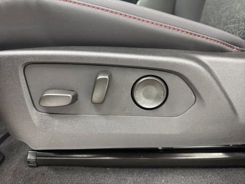 New 2025 Chevrolet Colorado Z71 image 10