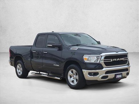 Used 2020 RAM 1500 Big Horn RWD image 3