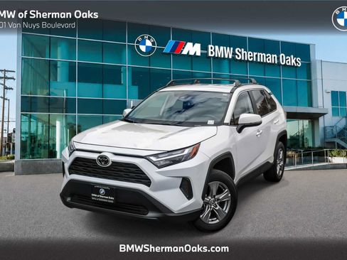 Used 2023 Toyota RAV4 XLE FWD image 1