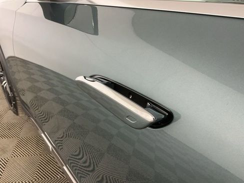 Used 2025 Mercedes-Benz E 450 4MATIC All-Terrain Wagon image 13