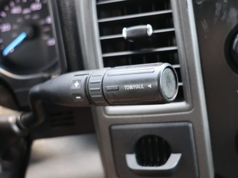 Used 2017 Ford F450 XL RWD image 7