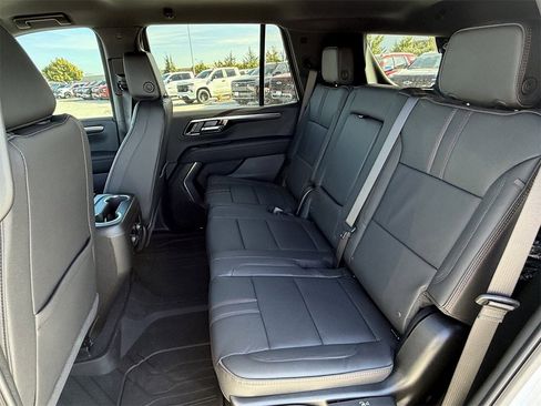 New 2026 Chevrolet Tahoe RST image 23