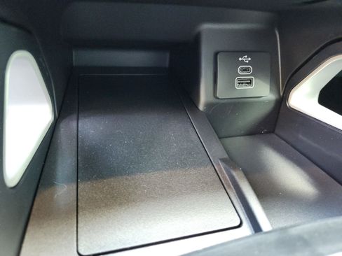 New 2025 Ford Ranger Lariat w/ FX4 Off-Road Package image 25