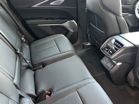 Used 2026 Cadillac Lyriq V w/ LPO, Premium Carpet Package AWD/4WD image 19