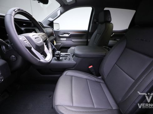 New 2026 GMC Sierra 1500 Denali w/ Technology Package image 10