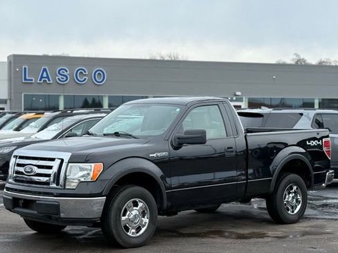 Used 2010 Ford F150 STX image 1
