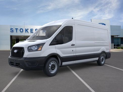 New 2026 Ford Transit 250 148 Medium Roof w/ Load Area Protection Package RWD image 25