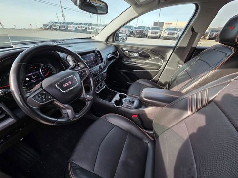 Used 2022 GMC Terrain AT4 w/ Infotainment Package II image 10