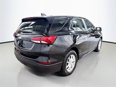 Used 2024 Chevrolet Equinox LS FWD image 9