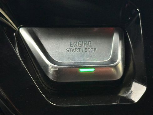 Used 2022 GMC Sierra 1500 AT4 w/ AT4 Premium Package image 31