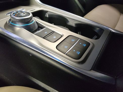 Used 2021 Ford Explorer XLT w/ Equipment Group 202A image 26