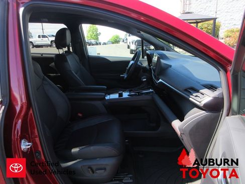 Certified 2025 Toyota Sienna XSE w/ XSE Premium Package image 16