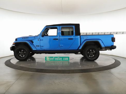 Used 2024 Jeep Gladiator Sport image 9