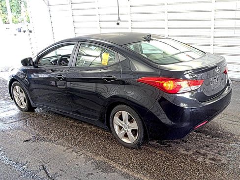 Used 2012 Hyundai Elantra GLS w/ Preferred Pkg 3 FWD image 4