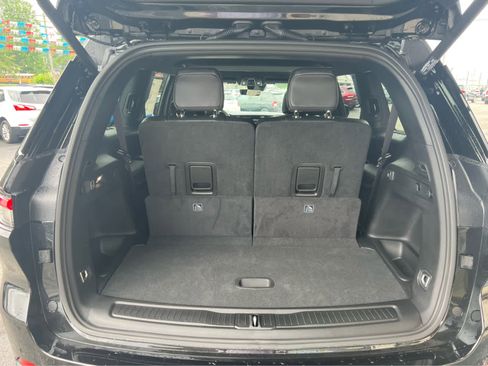 New 2025 Jeep Grand Cherokee L Altitude image 8