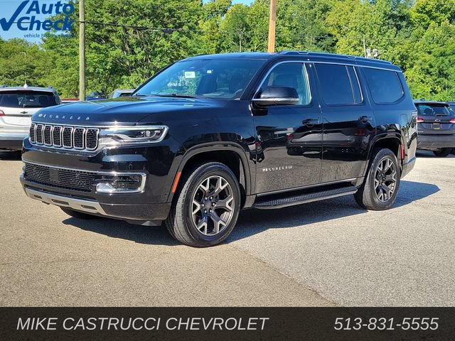 Used 2024 Jeep Wagoneer Series III AWD/4WD image 1