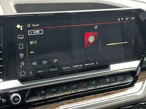 New 2026 GMC Sierra 1500 SLE w/ Preferred Package image 15