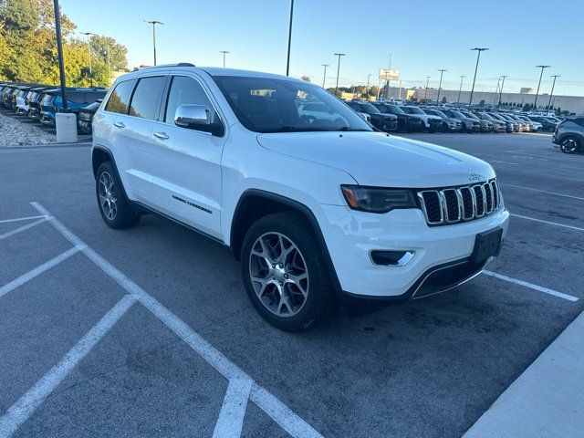 Used 2019 Jeep Grand Cherokee Limited w/ Luxury Group II AWD/4WD image 3