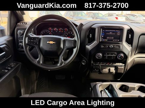Used 2024 Chevrolet Silverado 2500 Custom w/ Custom Value Package image 16