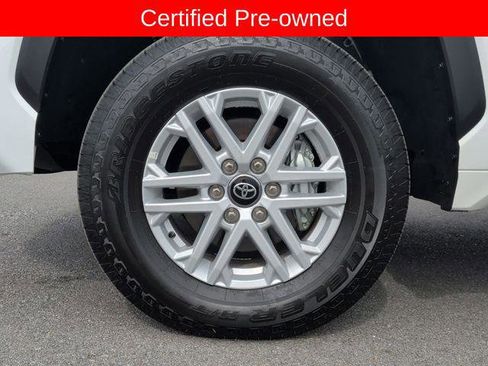 Certified 2026 Toyota Tundra SR5 w/ SR5 Convenience Package AWD/4WD image 8