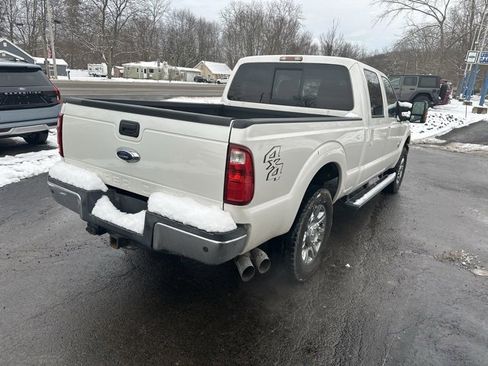 Used 2016 Ford F250 Lariat w/ Chrome Package image 5