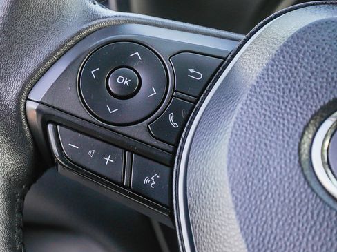 Used 2024 Toyota RAV4 Adventure image 32