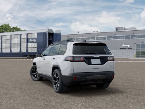 New 2026 Jeep Cherokee Overland image 3