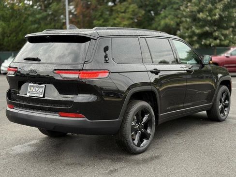 New 2025 Jeep Grand Cherokee L Limited w/ Luxury Tech Group II image 3