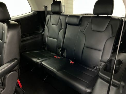 Used 2022 Kia Telluride S AWD/4WD image 24