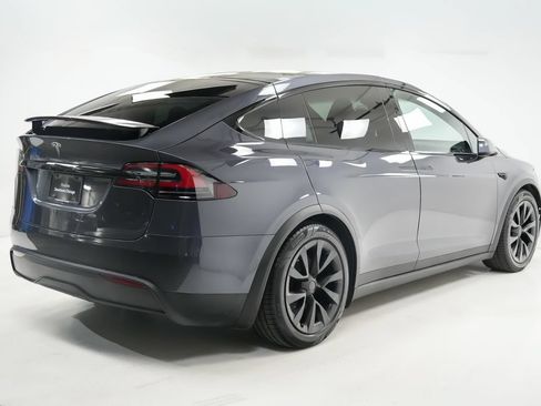 Used 2022 Tesla Model X Plaid AWD/4WD image 10