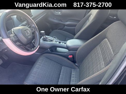 Used 2024 Honda HR-V Sport image 2