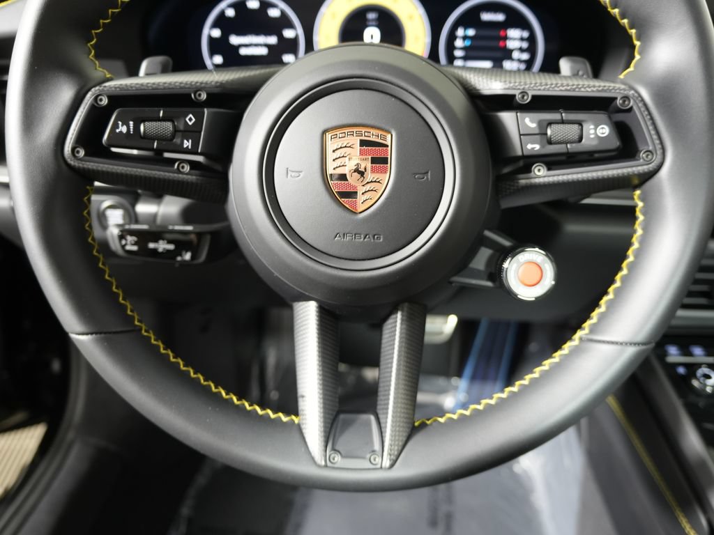 Used 2026 Porsche 911 Carrera RWD image 23
