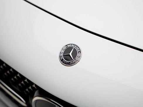 Used 2024 Mercedes-Benz CLE 300 4MATIC Coupe image 13