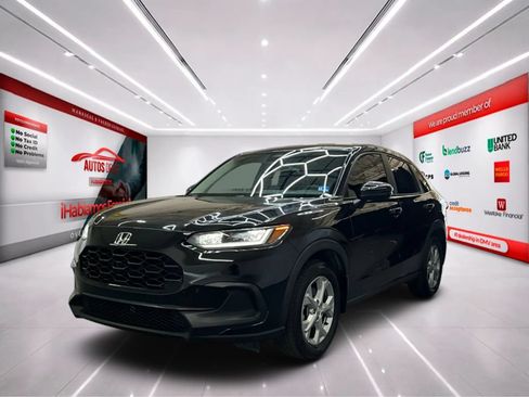 Used 2024 Honda HR-V LX image 3
