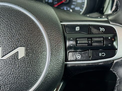 Used 2023 Kia K5 GT-Line image 14