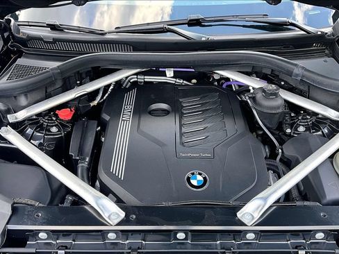 Used 2023 BMW X5 sDrive40i w/ Climate Comfort Package RWD image 31