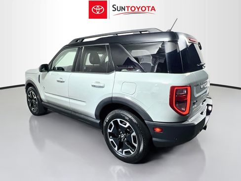 Used 2022 Ford Bronco Sport Outer Banks w/ Tech Package AWD/4WD image 6
