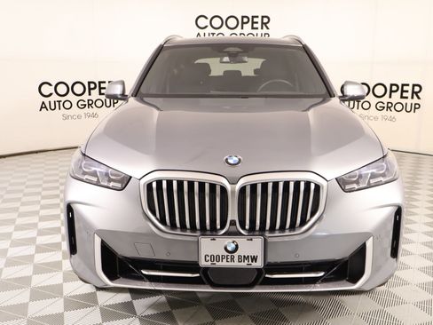 Used 2024 BMW X5 xDrive40i w/ Premium Package AWD/4WD image 10