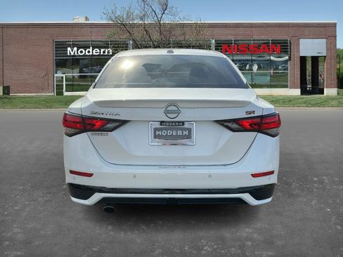 Certified 2024 Nissan Sentra SR w/ SR Premium Package image 3