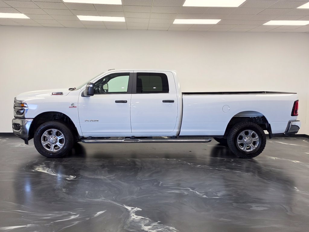 Used 2026 RAM 3500 Big Horn AWD/4WD image 22