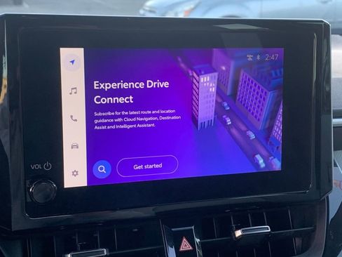 Used 2025 Toyota Corolla SE image 20