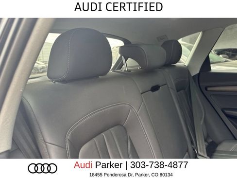 Used 2023 Audi Q5 2.0T Premium w/ Convenience Package AWD/4WD image 12