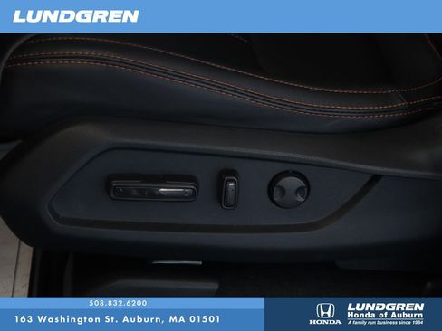 Used 2024 Honda Pilot TrailSport image 14