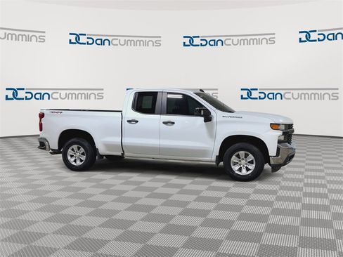 Used 2020 Chevrolet Silverado 1500 W/T w/ WT Value Package image 9