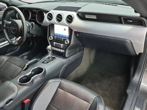 Used 2015 Ford Mustang GT Premium w/ Equipment Group 401A RWD image 20