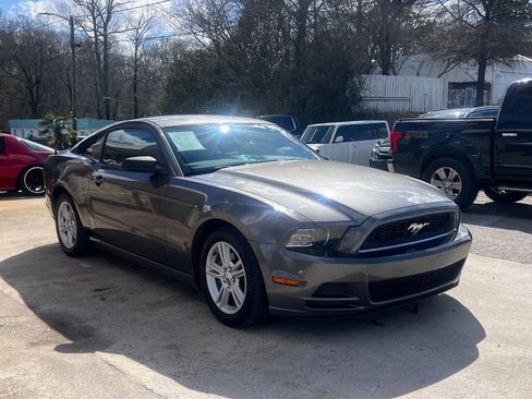 Used 2014 Ford Mustang Coupe image 7