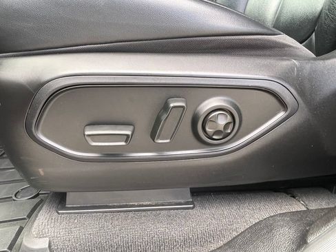 Used 2022 Jeep Grand Cherokee L Limited AWD/4WD image 51