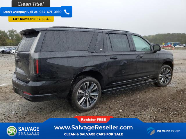Used 2025 Cadillac Escalade ESV Sport AWD/4WD image 4