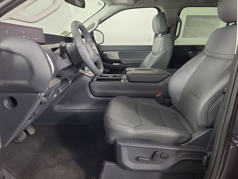 New 2026 Ford Expedition Active AWD/4WD image 19