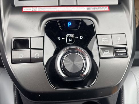 New 2026 Subaru Solterra Premium image 24